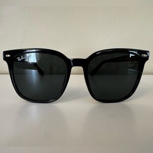 Ray-Ban Sunglasses RB4401D